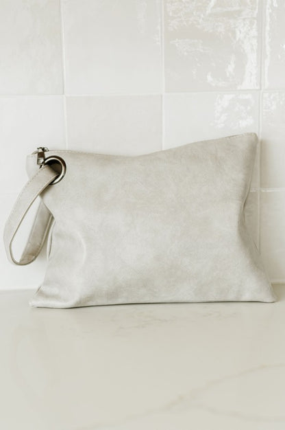 ALEXA OVERSIZED CLUTCH WITH WRISTLET