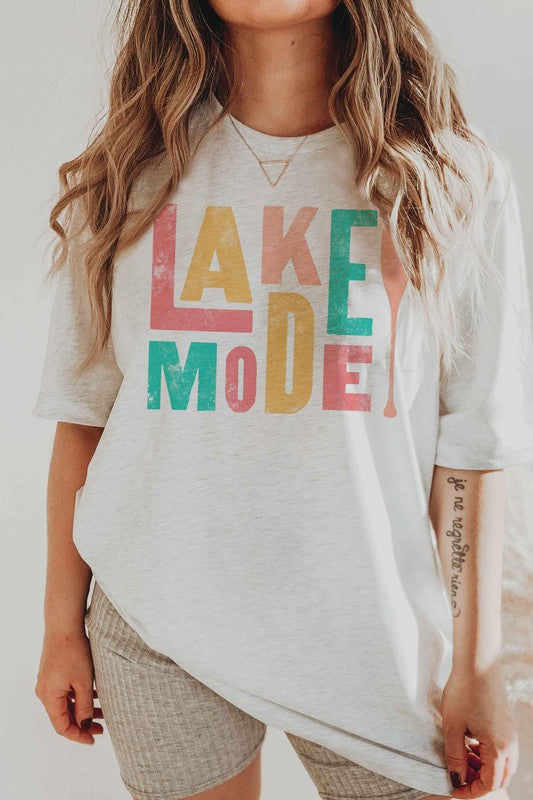 LAKE MODE GRAPHIC T-SHIRT