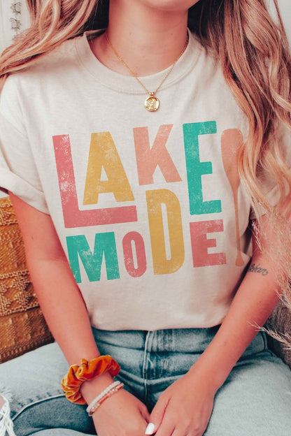 LAKE MODE GRAPHIC T-SHIRT