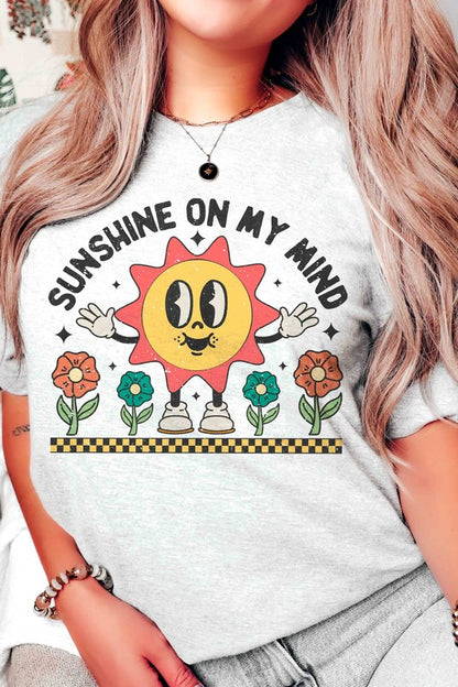 SUNSHINE ON MY MIND GRAPHIC TEE