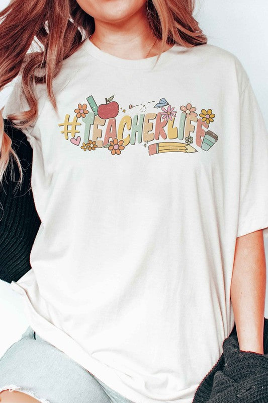 RETRO TEACHER LIFE GRAPHIC TEE