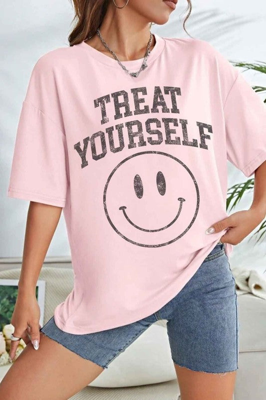 TREAT YOURSELF OVERSIZED GRAPHIC TEE