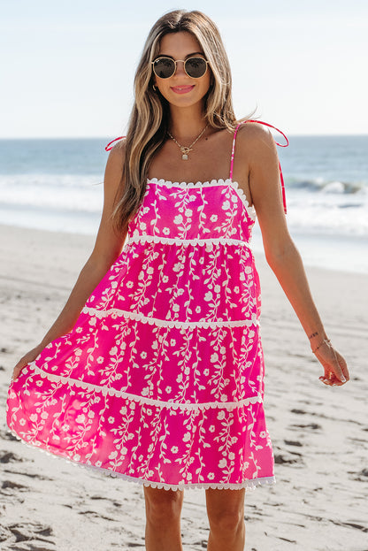 Mini-robe sans manches à imprimé floral rose et volants ric-rac