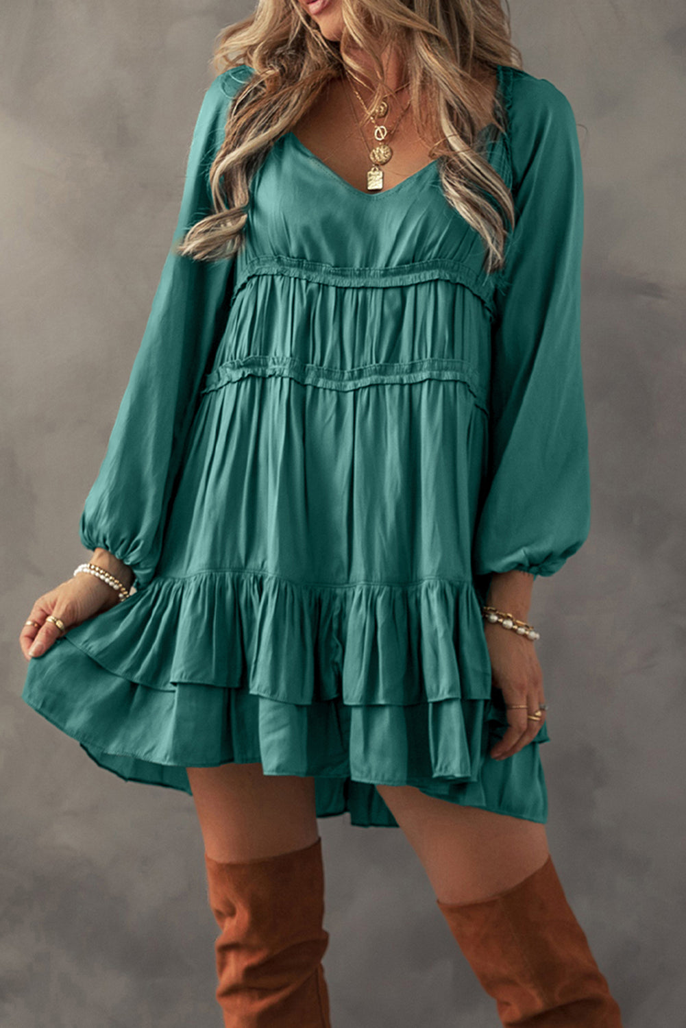 Robe Courte Évasée et Ample Manches Bouffantes à Volants Étagés Vert Brume