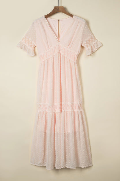 Robe longue en plumetis à bordure en dentelle