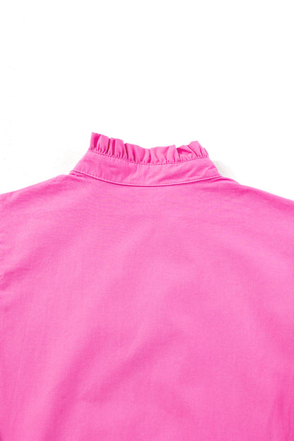 Robe étagée à manches courtes volantées et col en V, colorblock rose fraise et zigzag