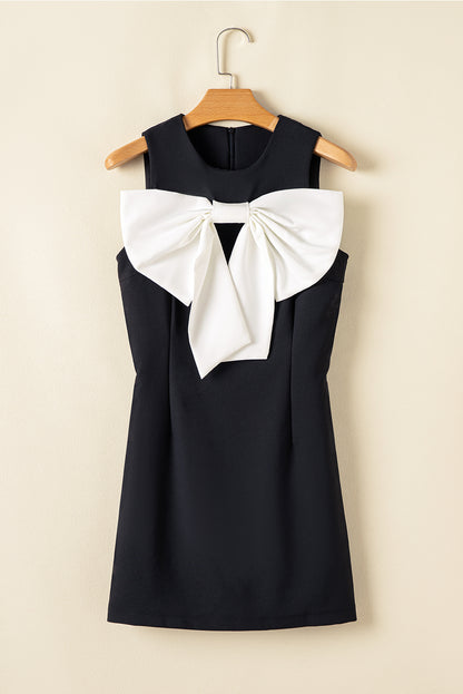 Robe mini sans manches à encolure ronde ornée d'un nœud papillon contrastant noir