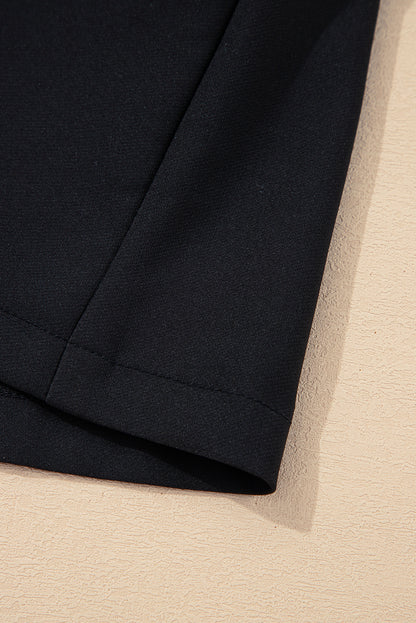 Robe mini sans manches à encolure ronde ornée d'un nœud papillon contrastant noir
