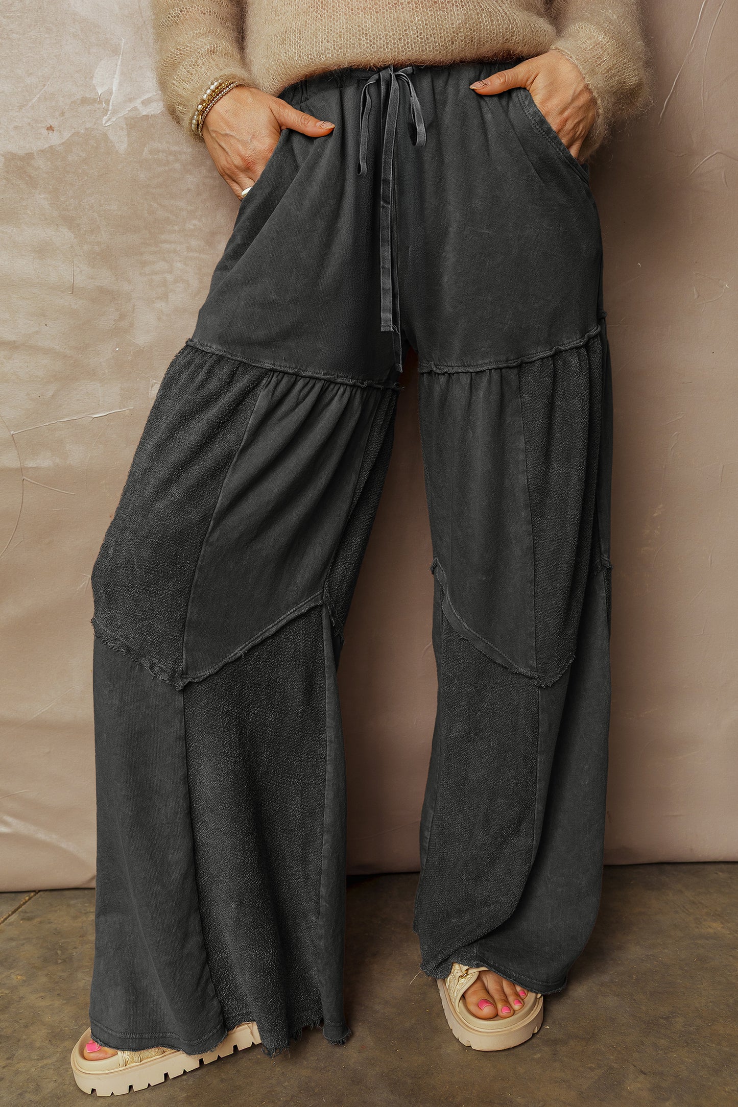 Pantalon ample à cordons en patchwork, superpositionné, noir délavé minéral